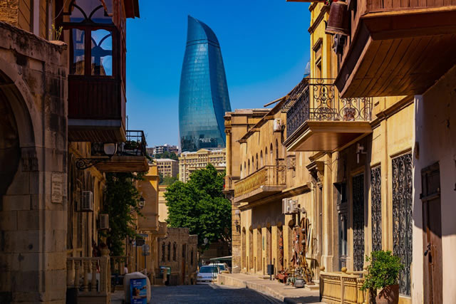 Baku Sightseeing Tours